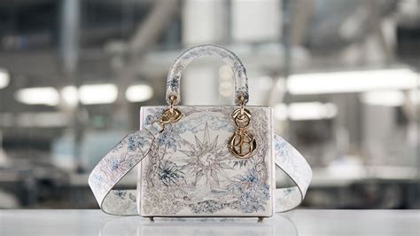 dior reve d'infini bag|Rêve d'Infini .